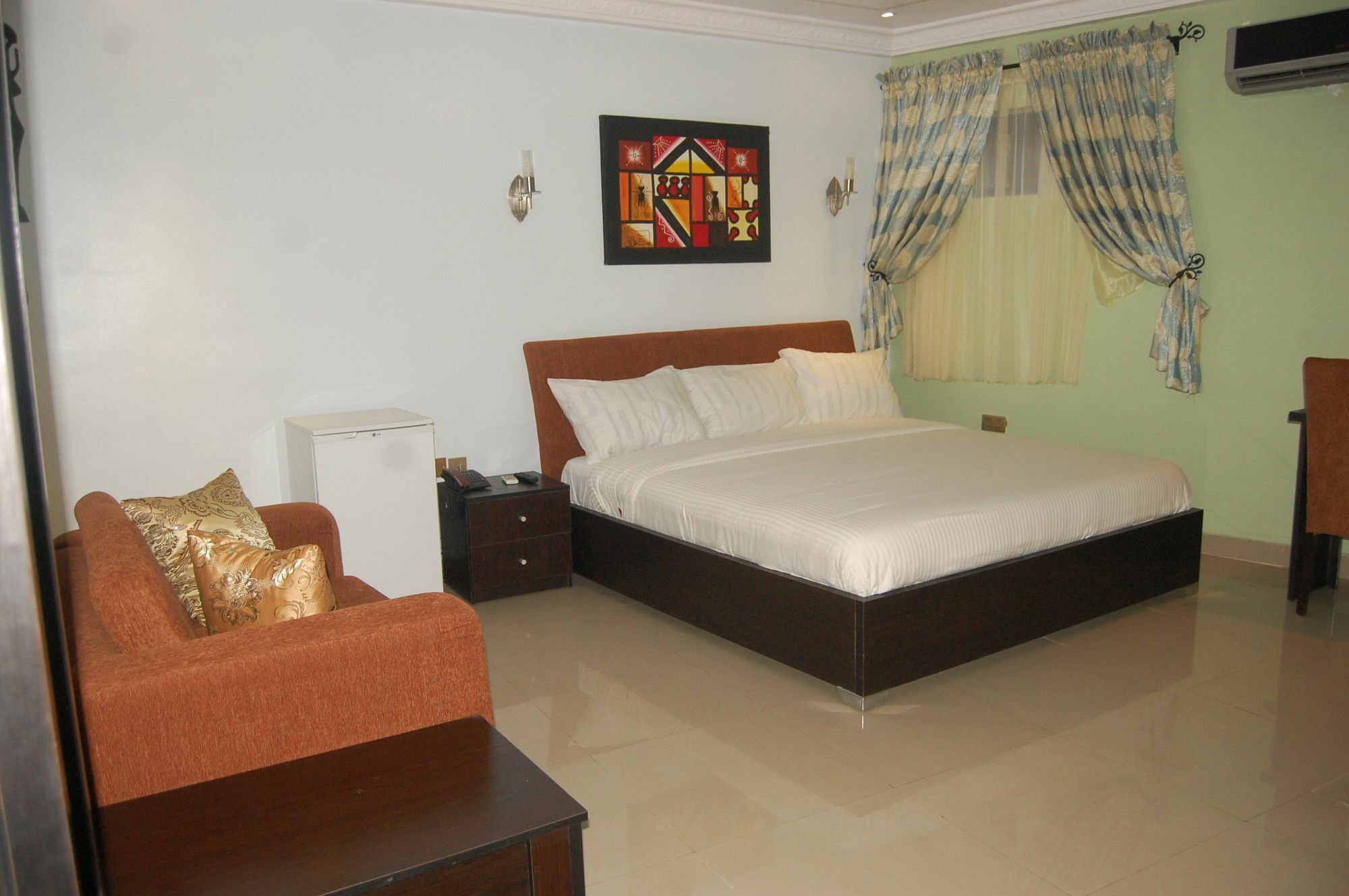 Ben Auto Hotel Lagos Exterior foto